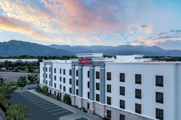 Hampton Inn By Hilton & Suites Colorado Springs/I-25 South image 1